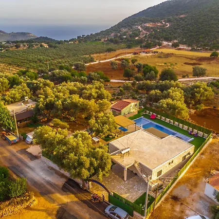 Hayit * Kaş